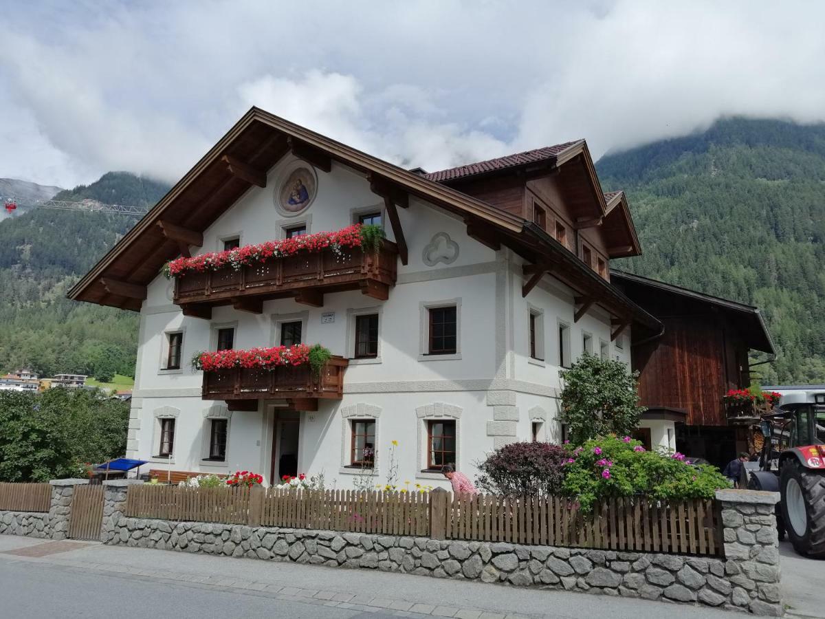 Haus Scheiber Apartment Umhausen Exterior photo